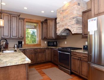 Wispy Rebellion Home at Deep Creek Lake